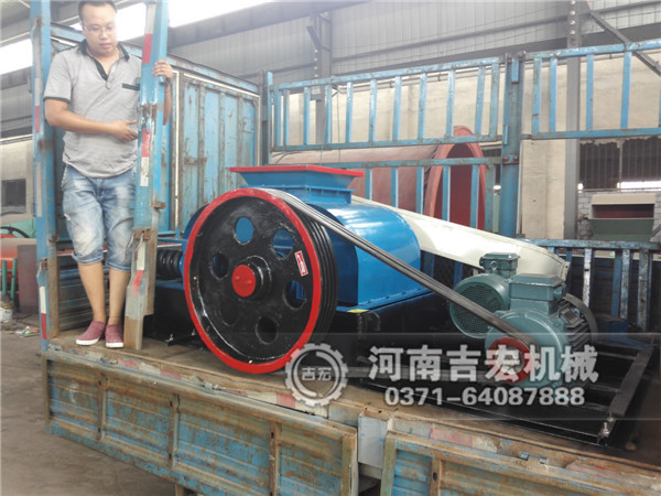 石頭破碎機(jī)的“破壞分子”疏而不漏！