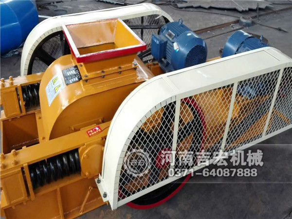 巖石破碎機(jī)代替“滴水穿石”閃亮登場(chǎng)！