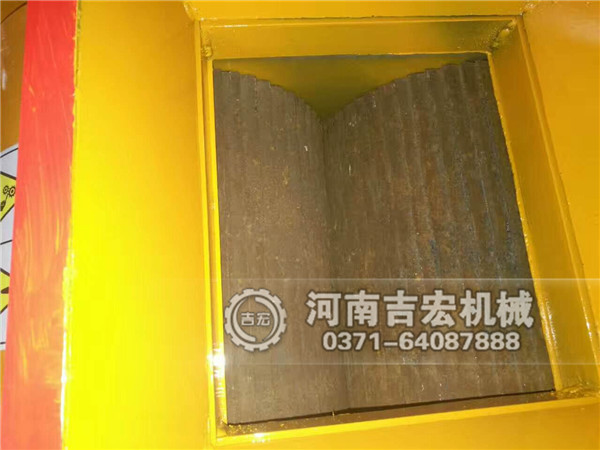 齒輥破碎機廠家哪家好？認(rèn)準(zhǔn)吉宏機械,品質(zhì)有保障！