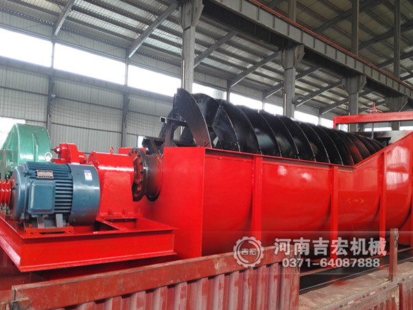 螺旋洗石機(jī)、移動(dòng)輸送機(jī)發(fā)往東北